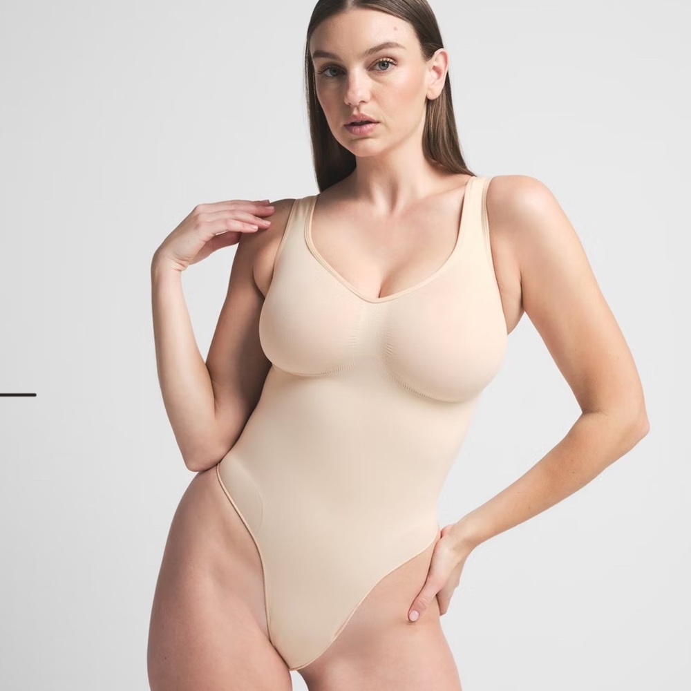 Skims Scoop Neck Thong Bodysuit